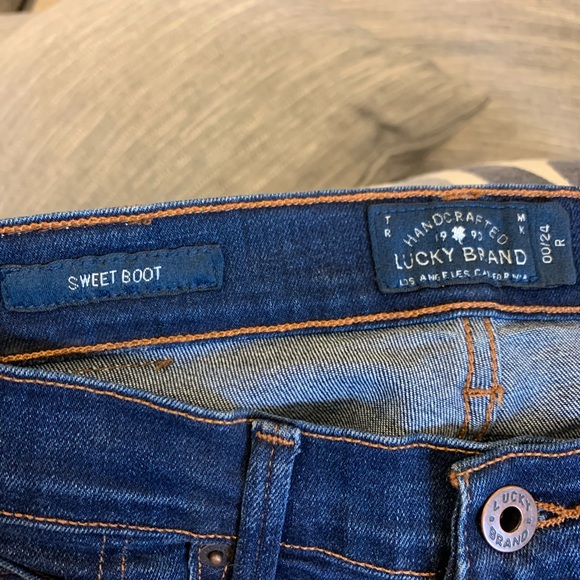Lucky Brand Dark Denim Sweet Boot Jeans 00-24 - Picture 5 of 6